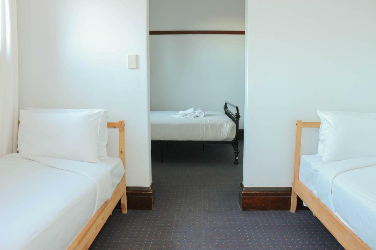 Charing Cross Hotel シドニー エクステリア 写真